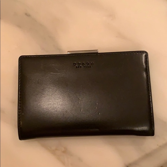 Coach Handbags - Coach wallet change purse Coach Handbags - Coach wallet change purse